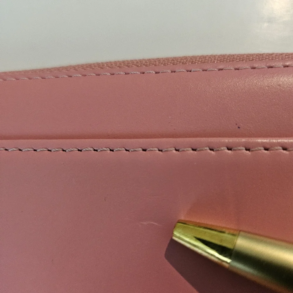 Kate Spade pink hedgehog zippy wallet EUC - Picture 4 of 15